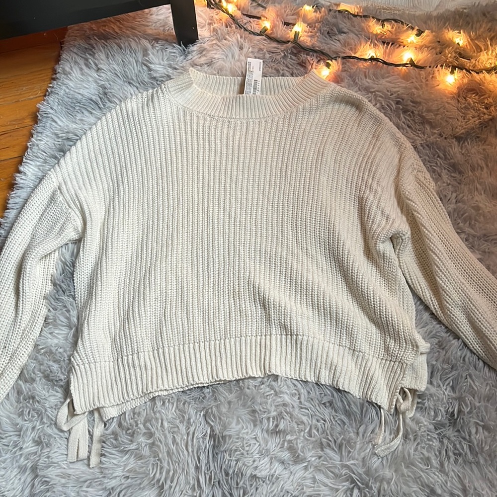 Forever 21 Cropped Off White Sweater